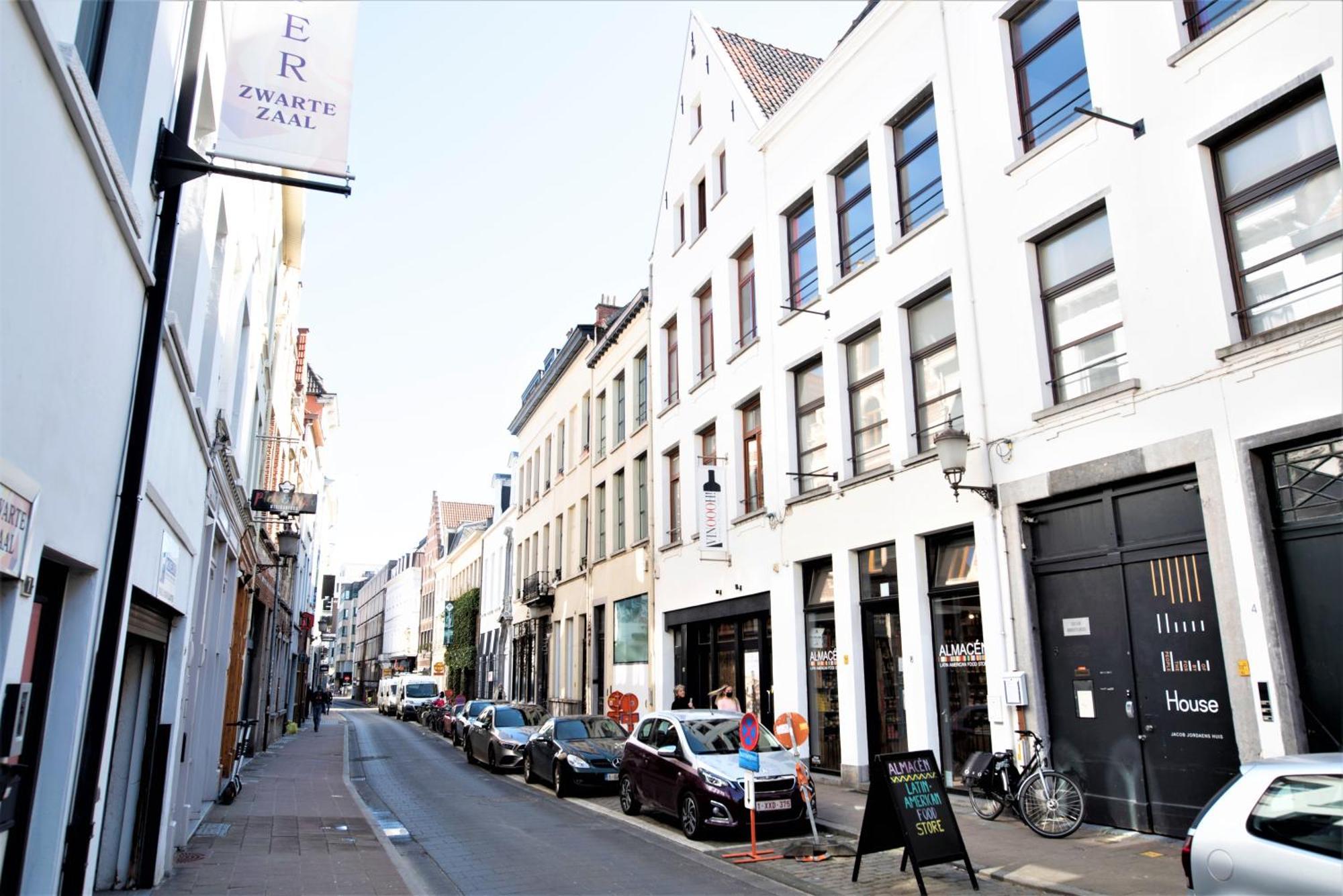 The Old Town Lodge In The Heart Of Antverpy Exteriér fotografie
